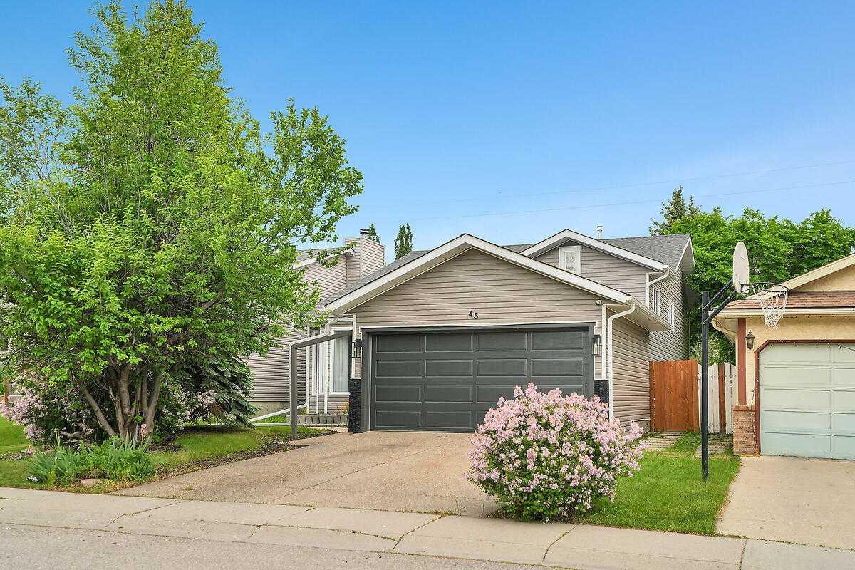 45 Shawinigan Road SW, T2Y 2V6