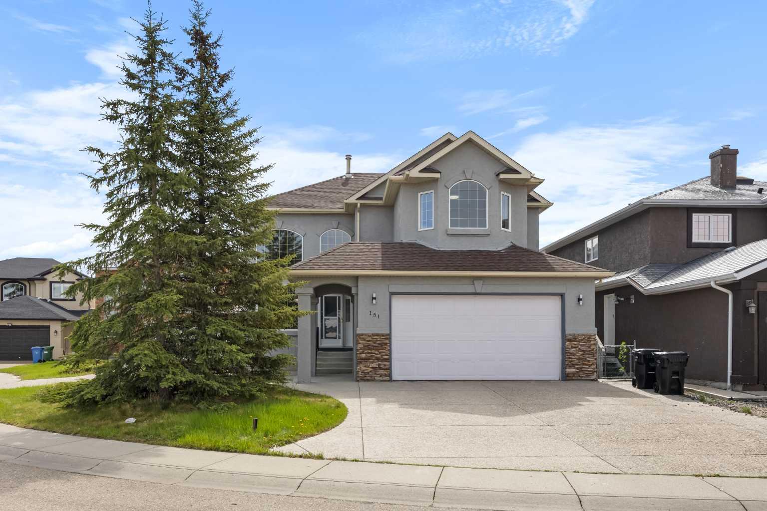 151 Coral Shores Landing NE, T3J 3J7