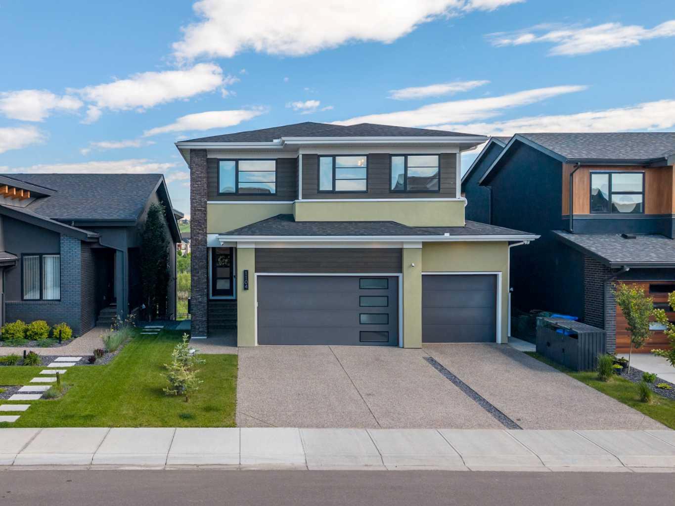 1104 Cranbrook Gardens SE, T3M3L3