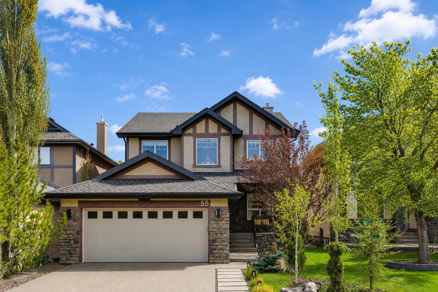 55 Wentworth Manor SW, T3H 5K5