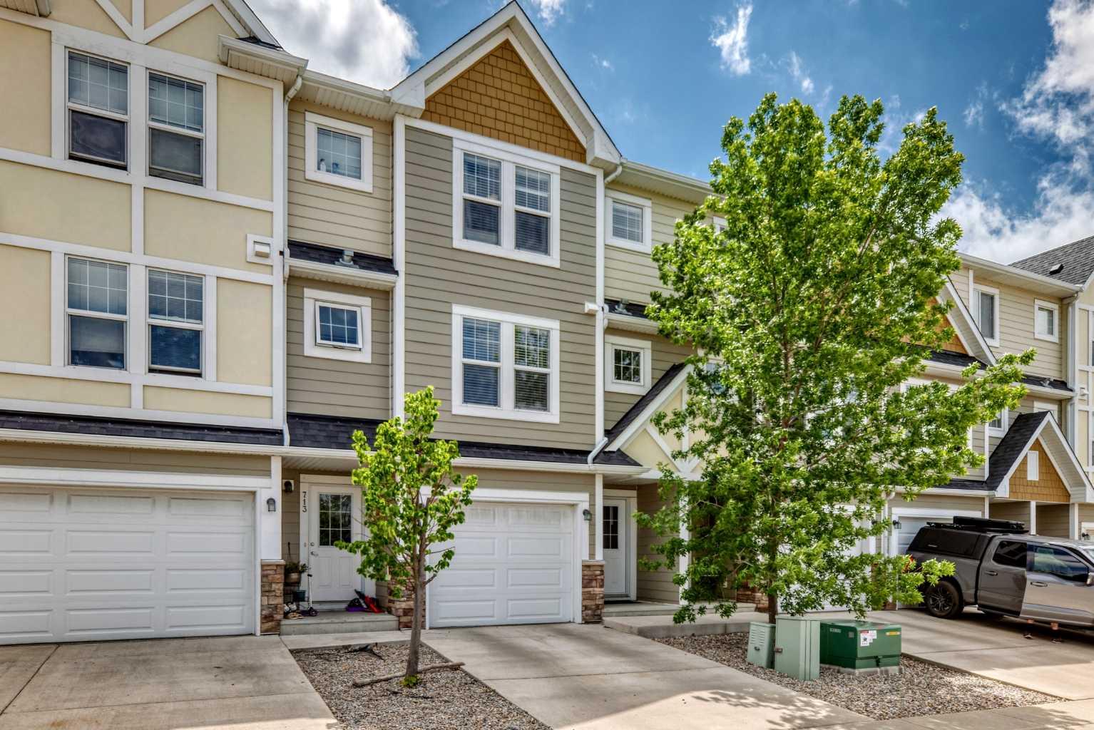 711 Auburn Bay Circle SE, T3M 2A3