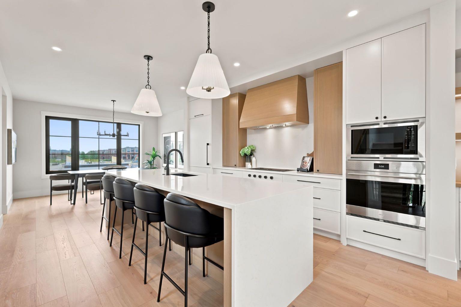 101, 1700 73 Street SW, T3H0J6