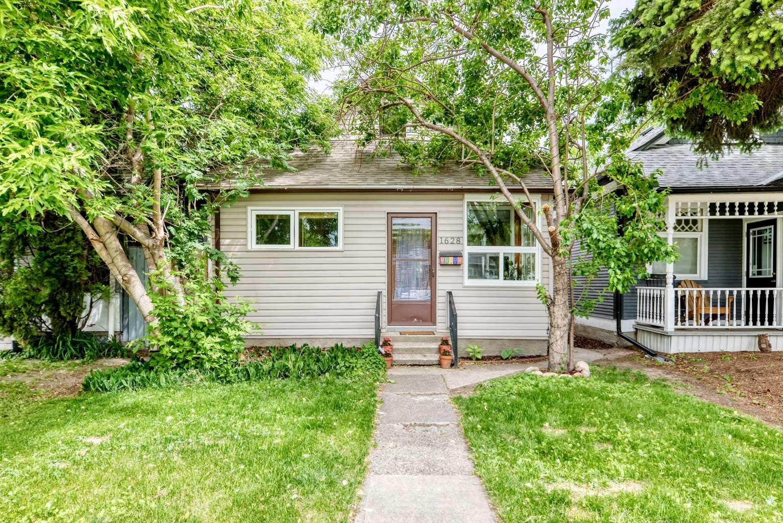 1628 15 Street SE, T3G 3L9