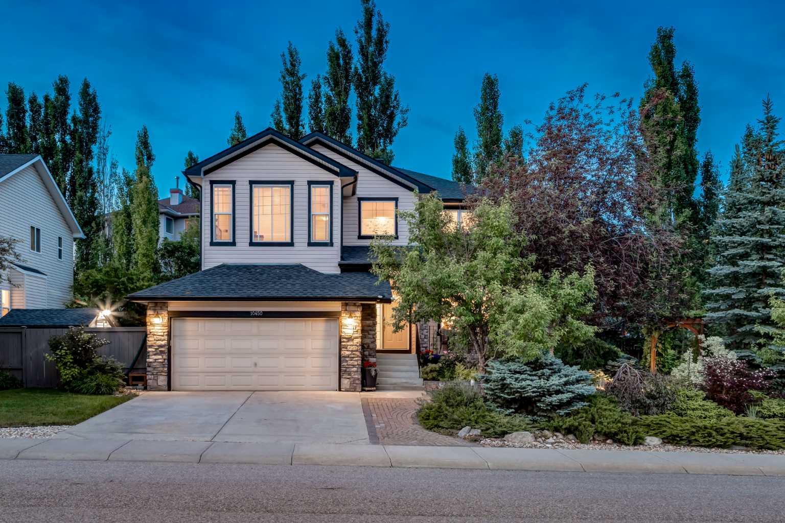 10450 ROCKYLEDGE Street NW, T3G 5N1