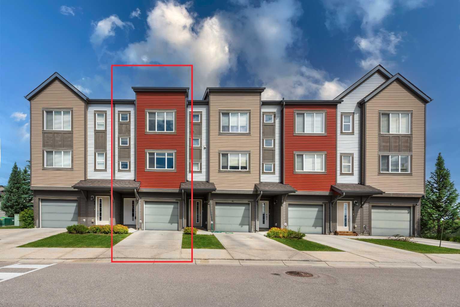 82 Copperstone Common SE, T2Z 5E4