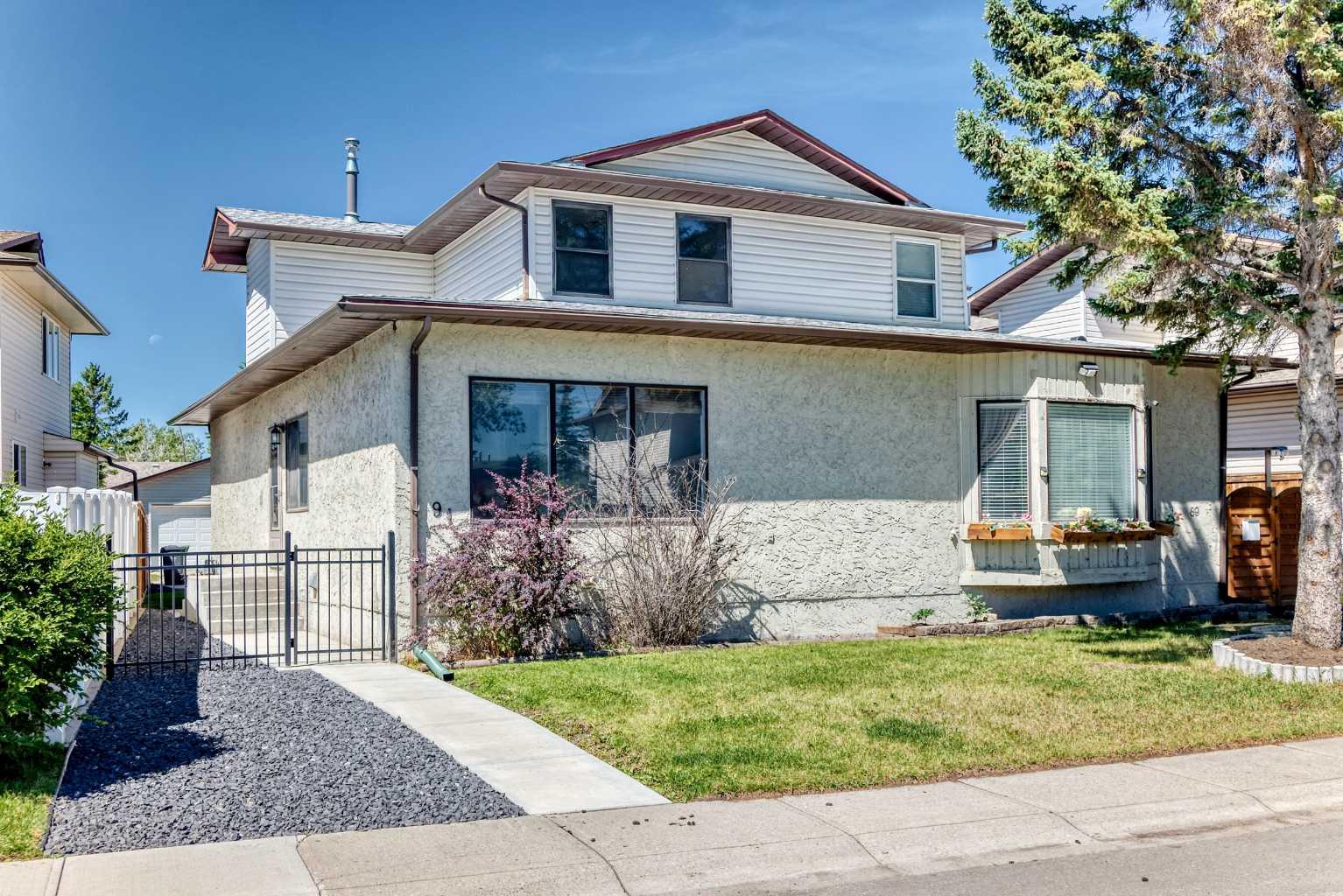 91 Cedarwood Hill SW, t2w3h4