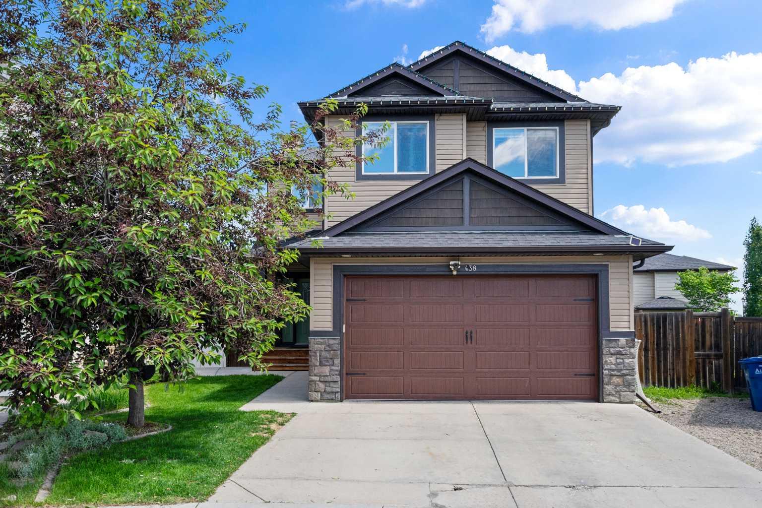 438 Luxstone Green SW, T4B 0A5