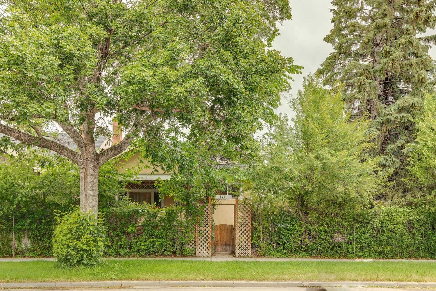 506 38 Avenue SW, T2S 0W1