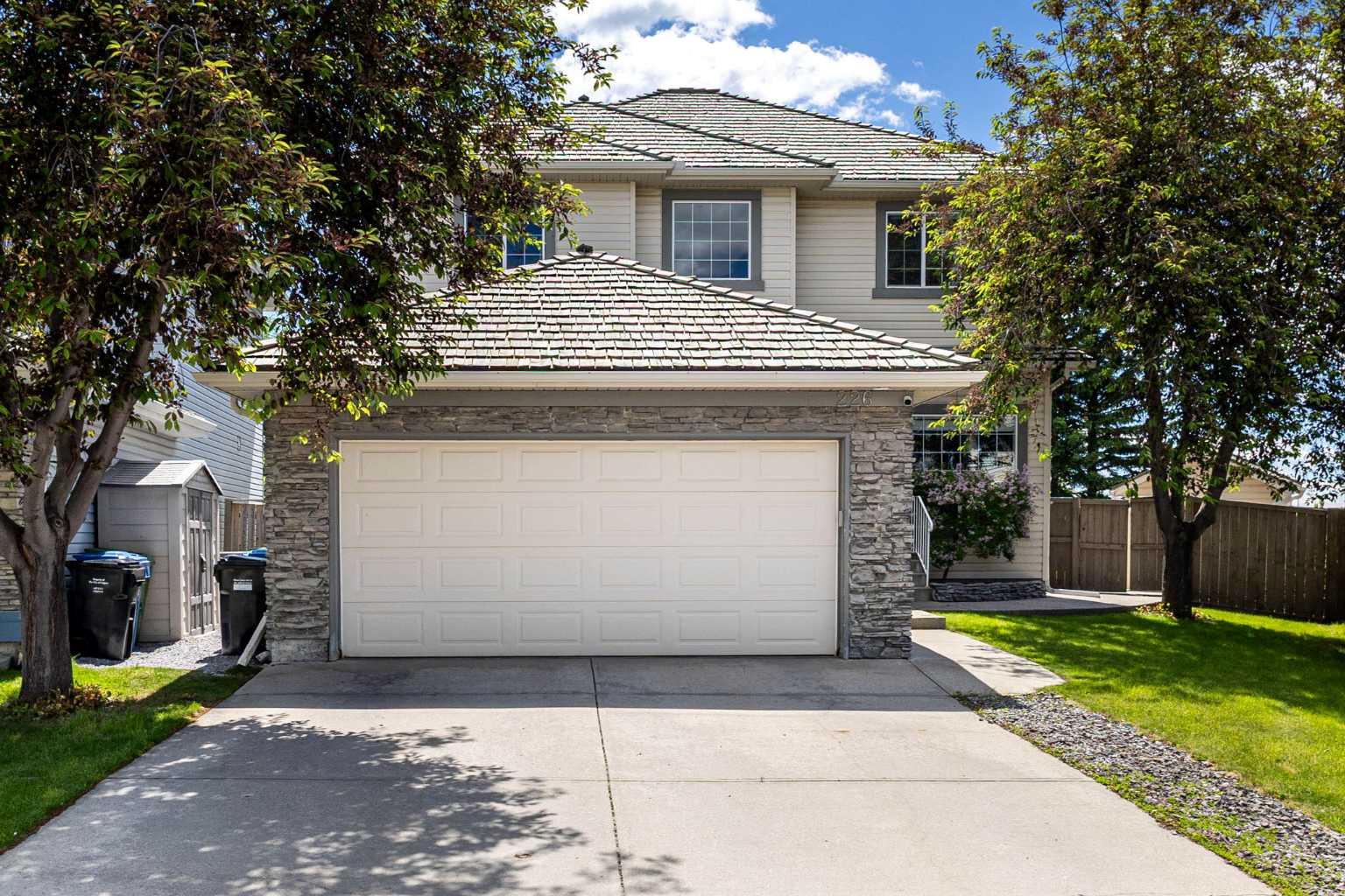 226 Springbank Place SW, T3H 3S4