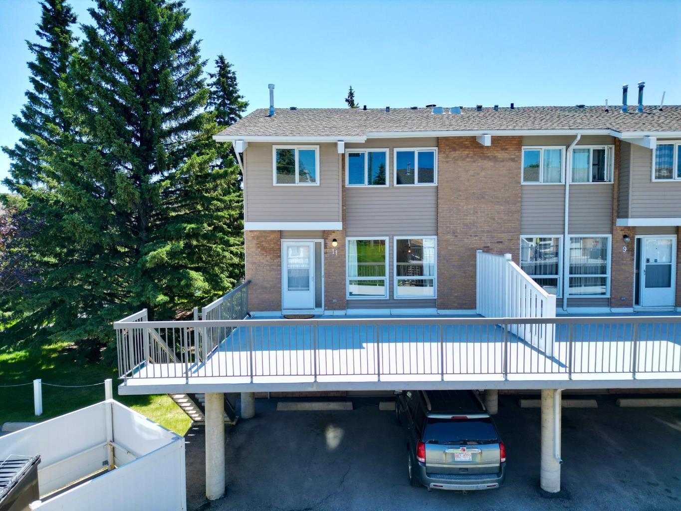 11, 116 Silver Crest Drive NW, T3B 4N9