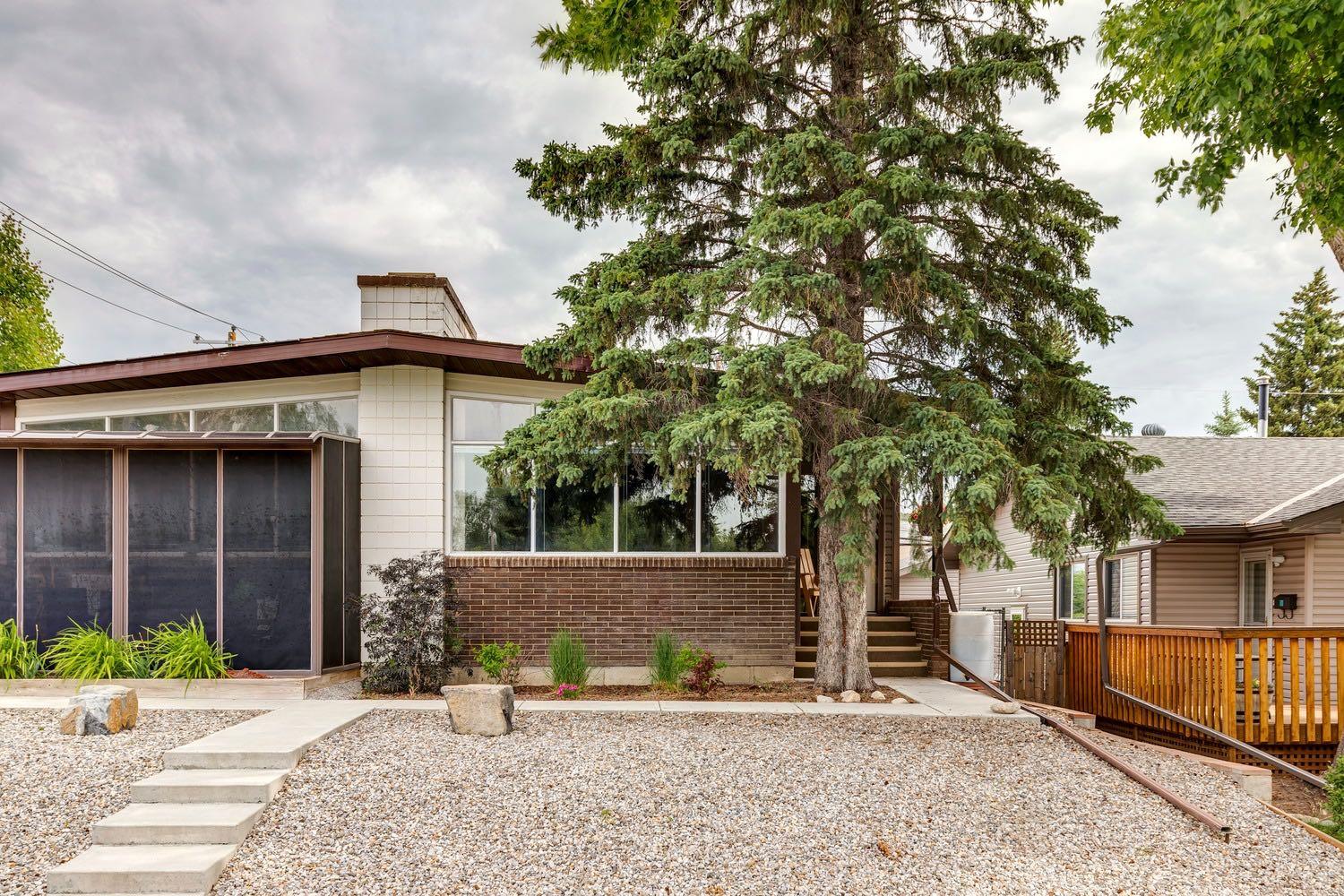 2144 Chilcotin Road NW, T2L 0X1