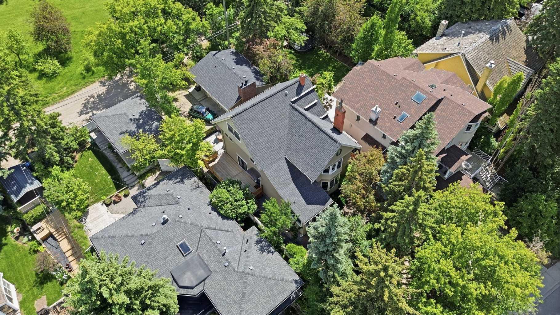 615 Crescent Boulevard SW, T2S 1K8