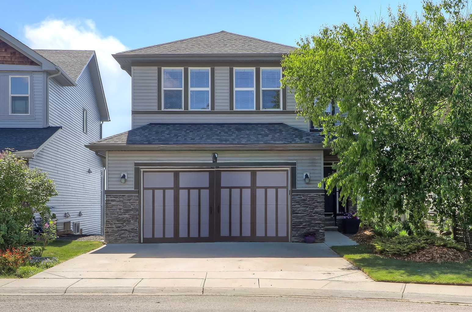 64 Heritage Green, T4C 0L3