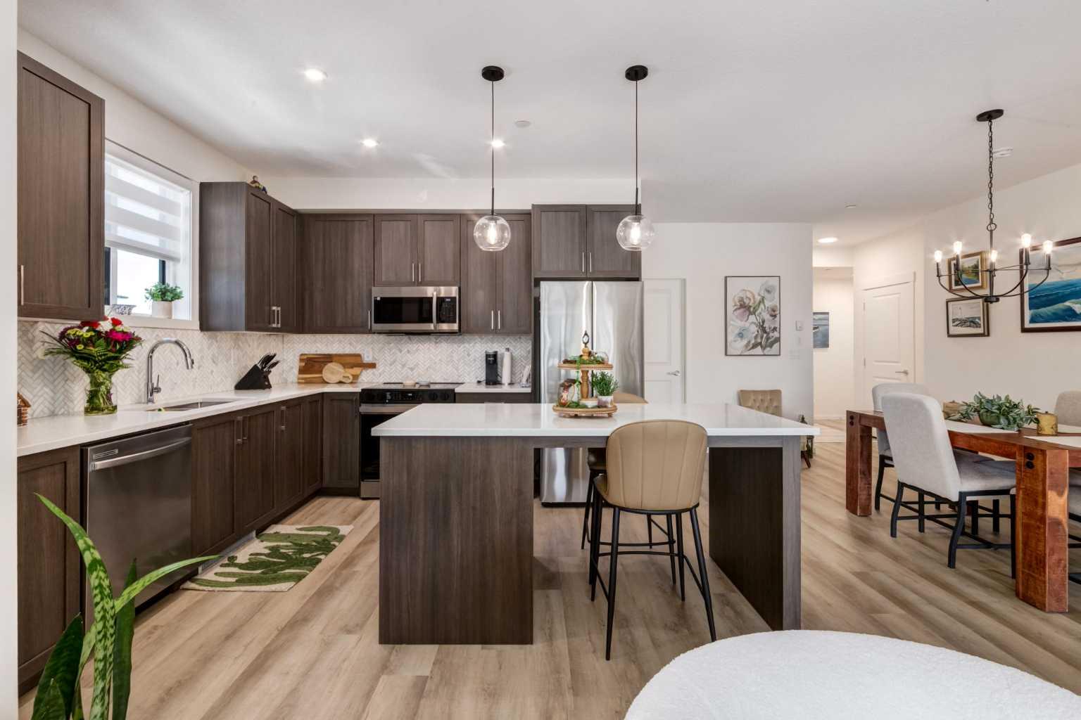 3210, 740 Legacy Village Road SE, T2X 6A6