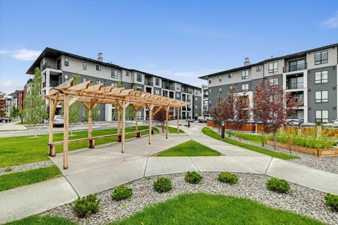 2206, 740 Legacy Village Road SE, T2X 5X3