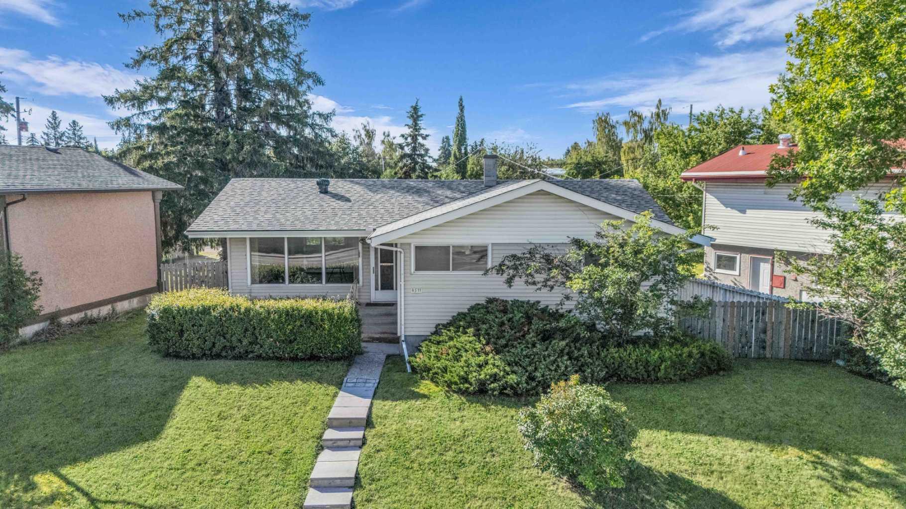 4511 Richmond Road SW, T3E4P9