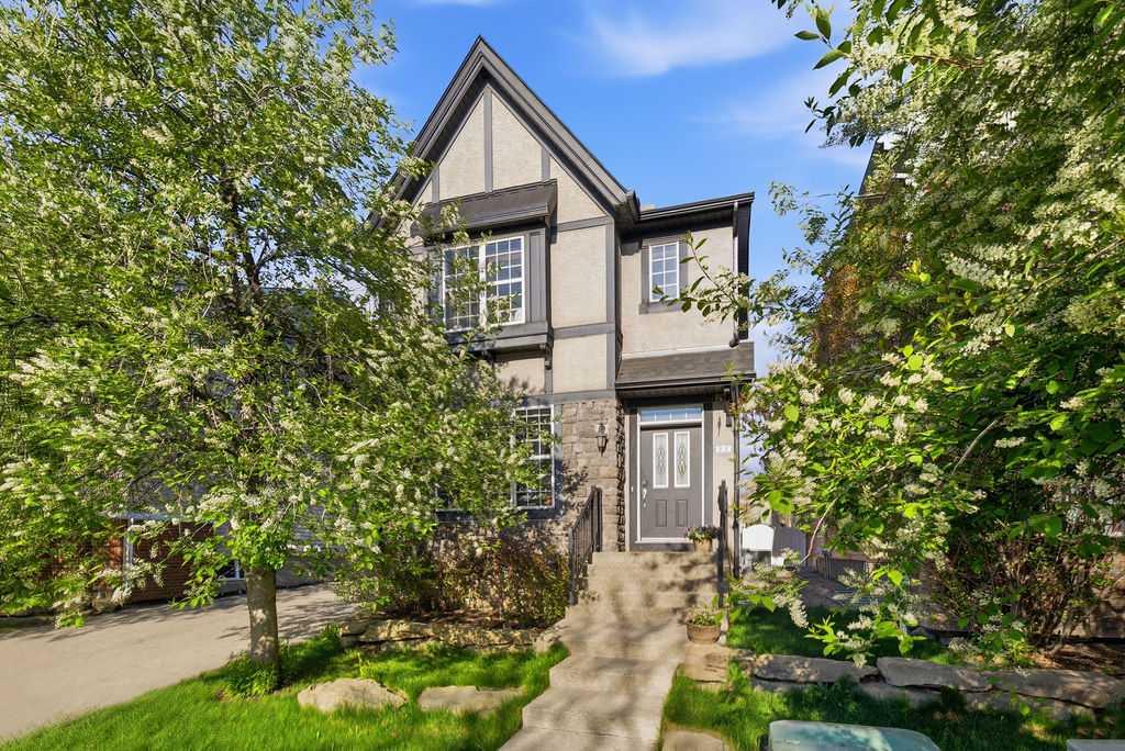 122 Ypres Green SW, T2T 6M1