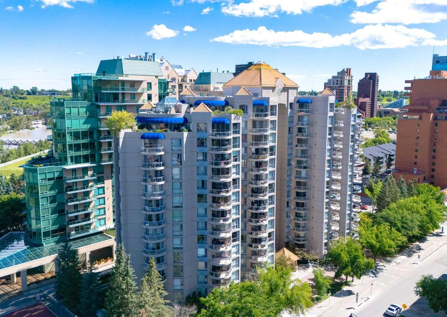 1002, 804 3 Avenue SW, T2P 0G9
