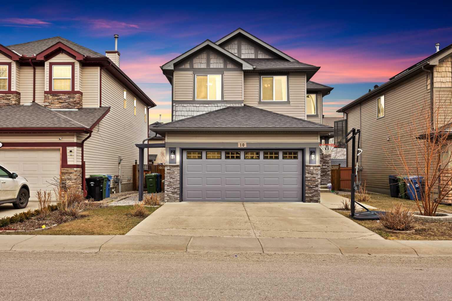 10 Bridlerange Circle SW, T2Y5H4
