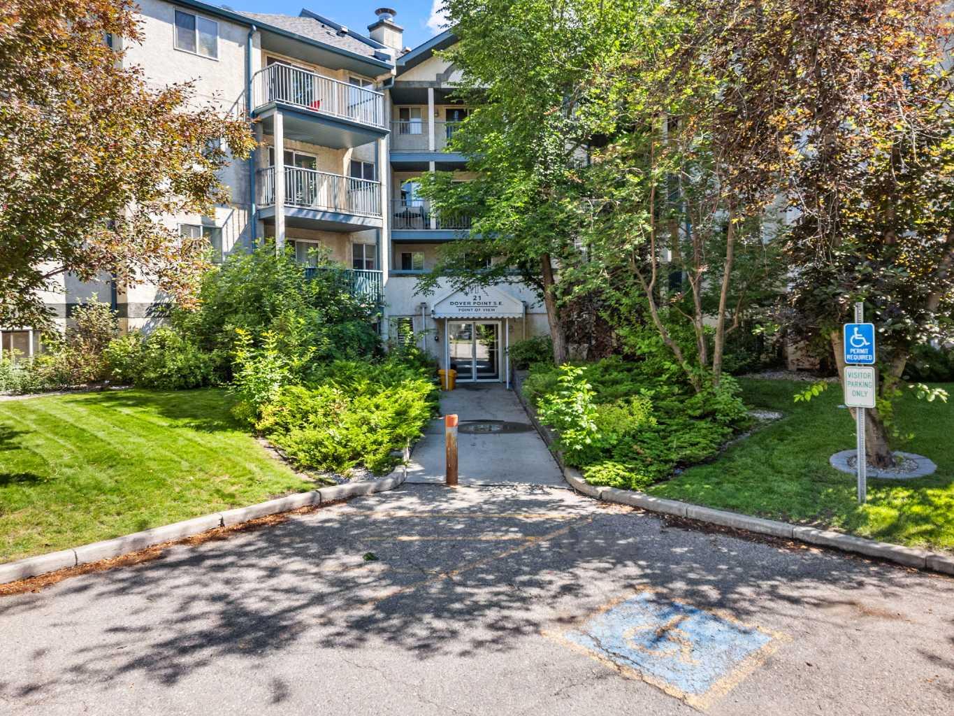 416, 21 Dover Point SE, T2B3K4