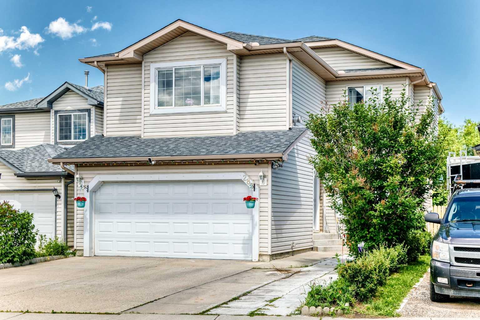 283 Applestone Park SE, T2A 7W3