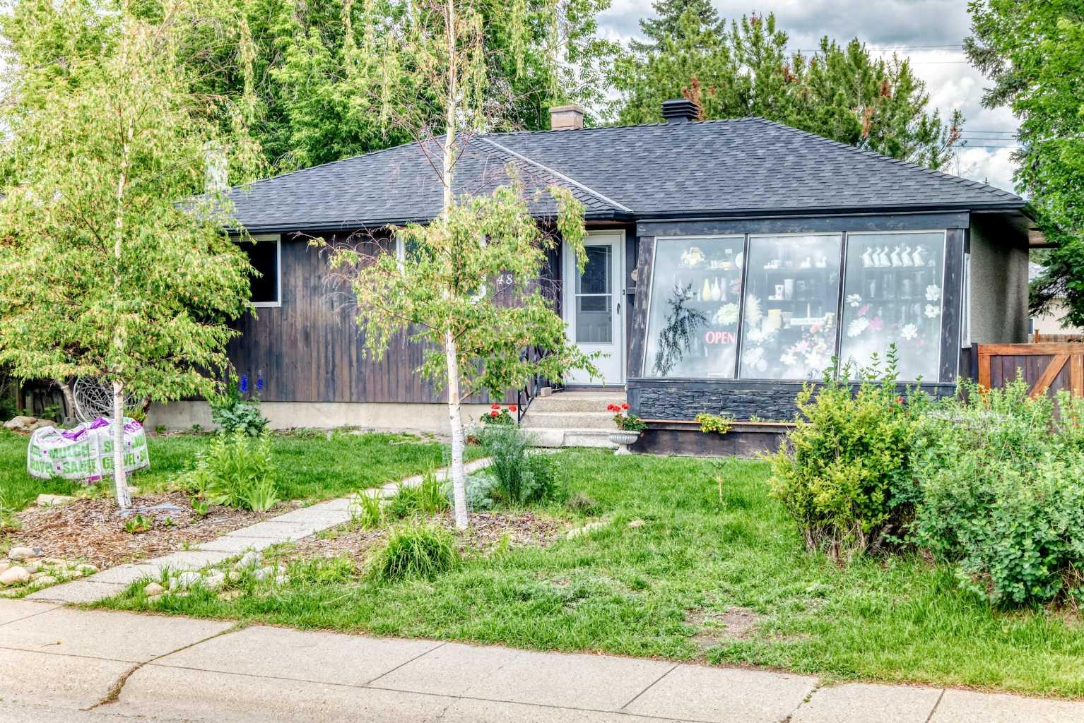 4832 Worcester Drive SW, T3C3L6