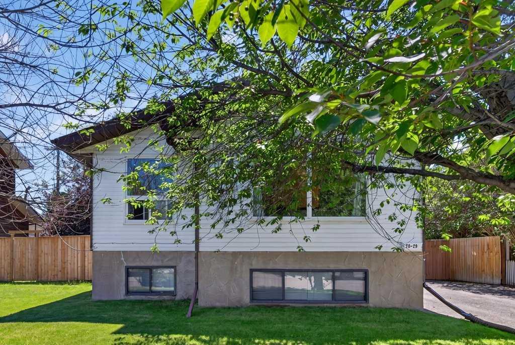 20 McKinley Road SE, T2Z1T6