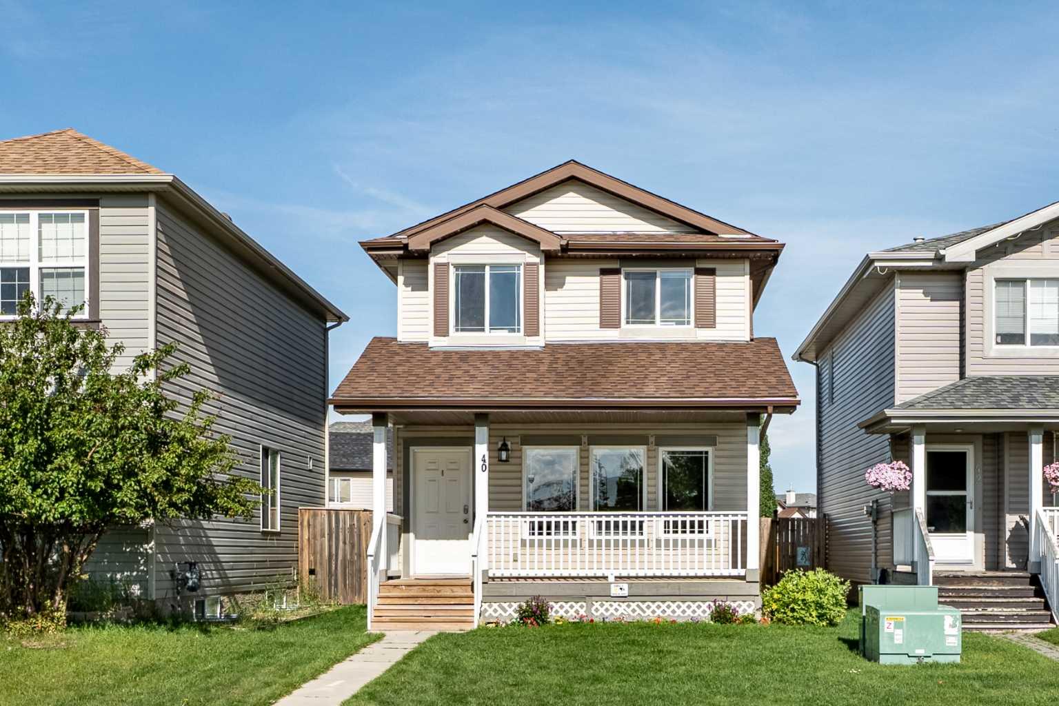40 Cimarron Grove Drive, T1S 2H1