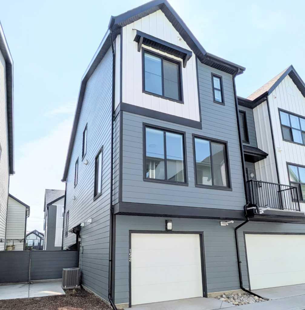 152, 380 Seton Villas SE, T3M 3T8