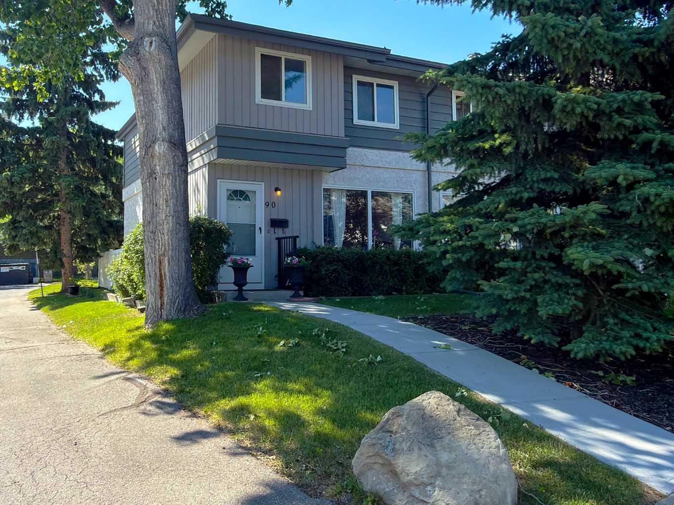 90, 999 Canyon Meadows Drive SW, T2W 2S6