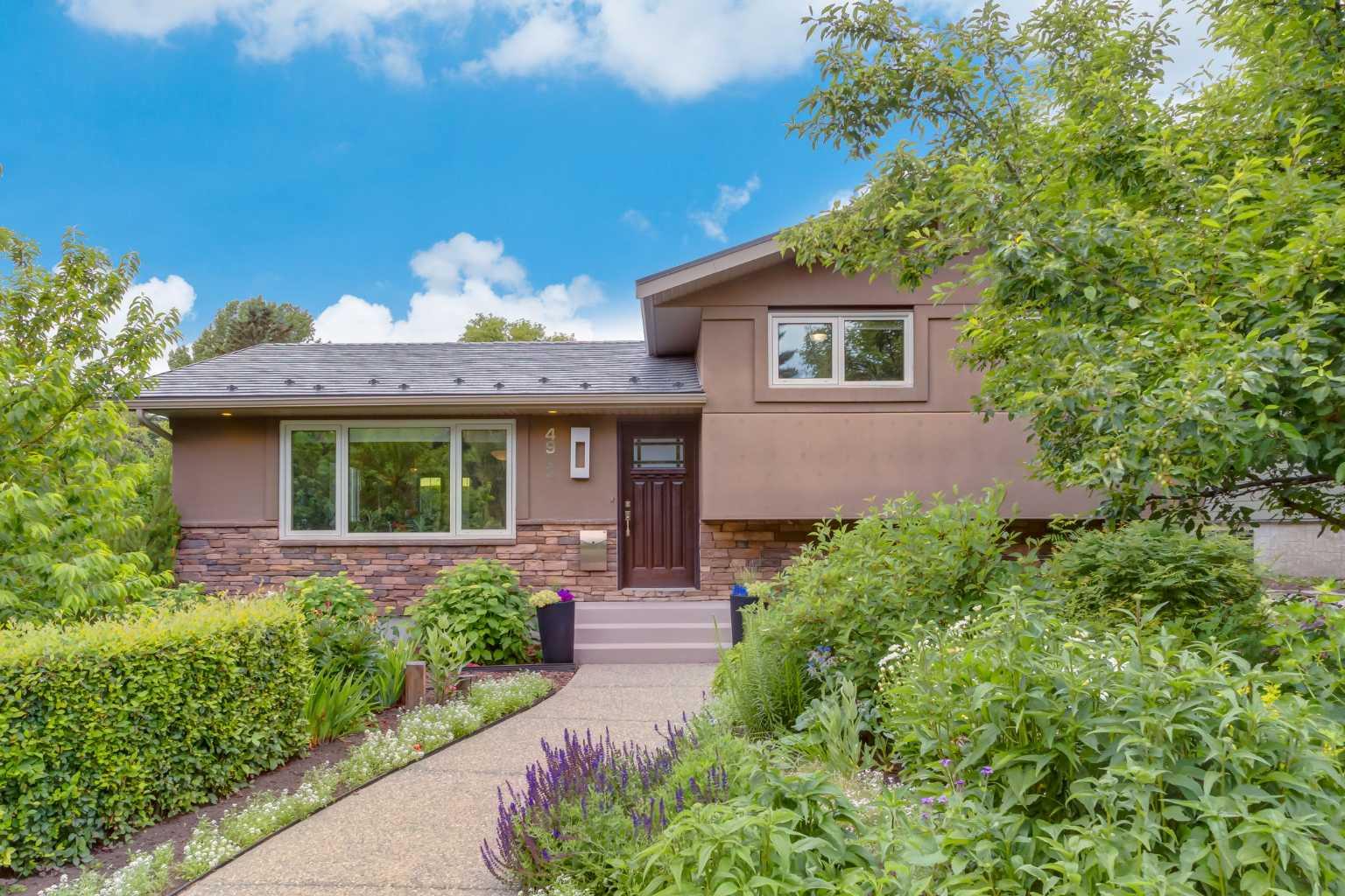 4903 Carney Road NW, T2L 1E6