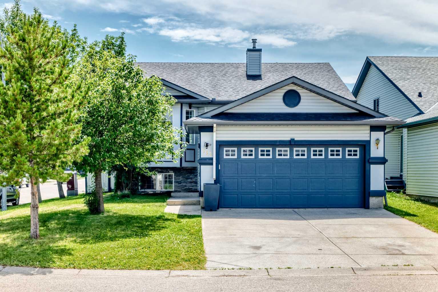 152 Harvest park Terrace NE, T3K 5W1