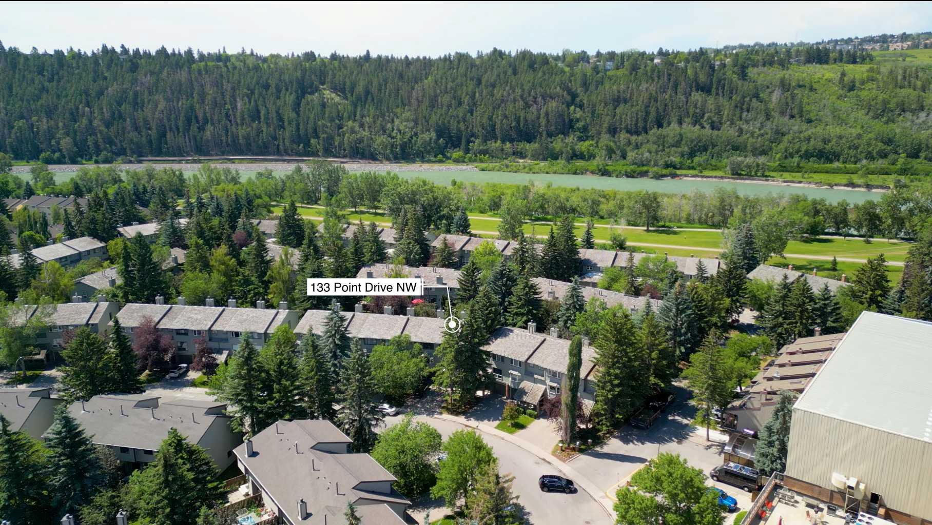 133 Point Drive NW, T3B 5C8