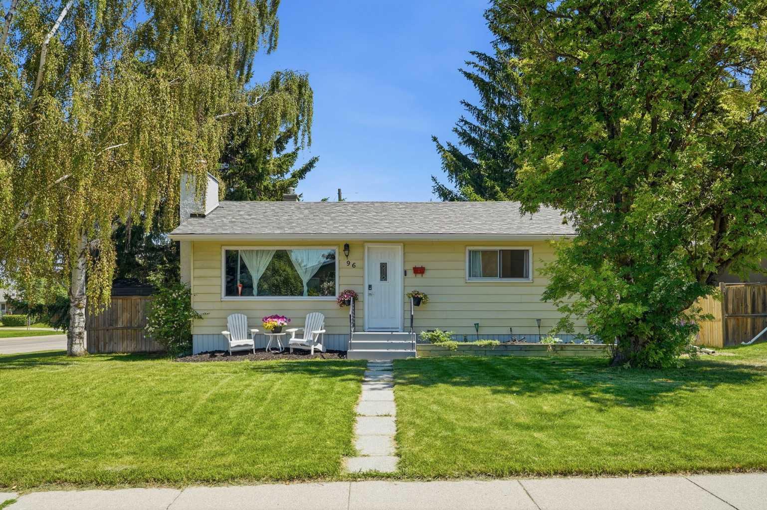 96 Waterloo Drive SW, T3C 3G3