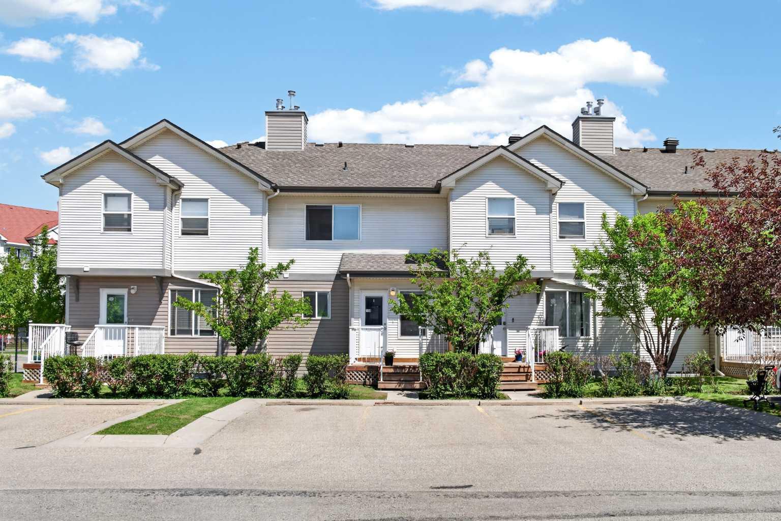 118 Royal Birch Villas NW, T3G 5V2