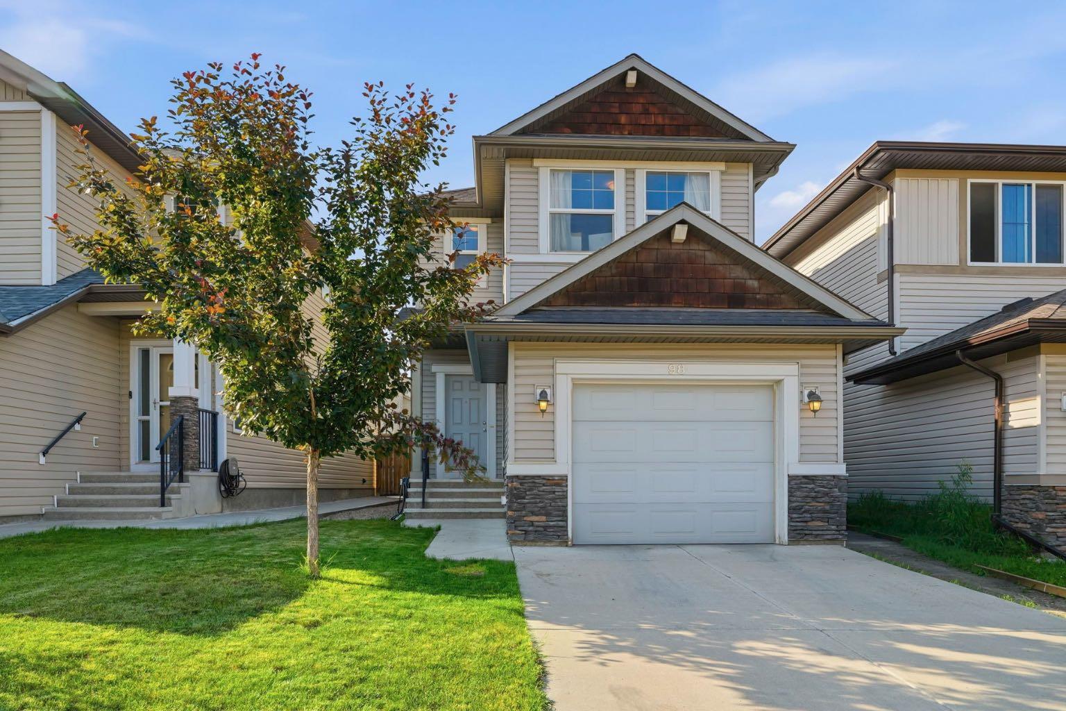 98 Panton Way NW, T3K0X2