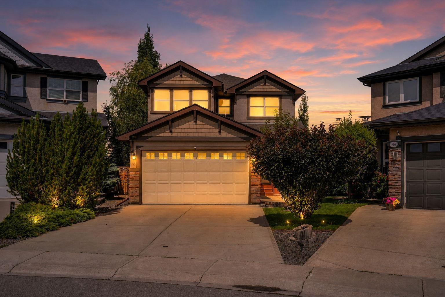 212 Everbrook Way SW, T2Y 0E8