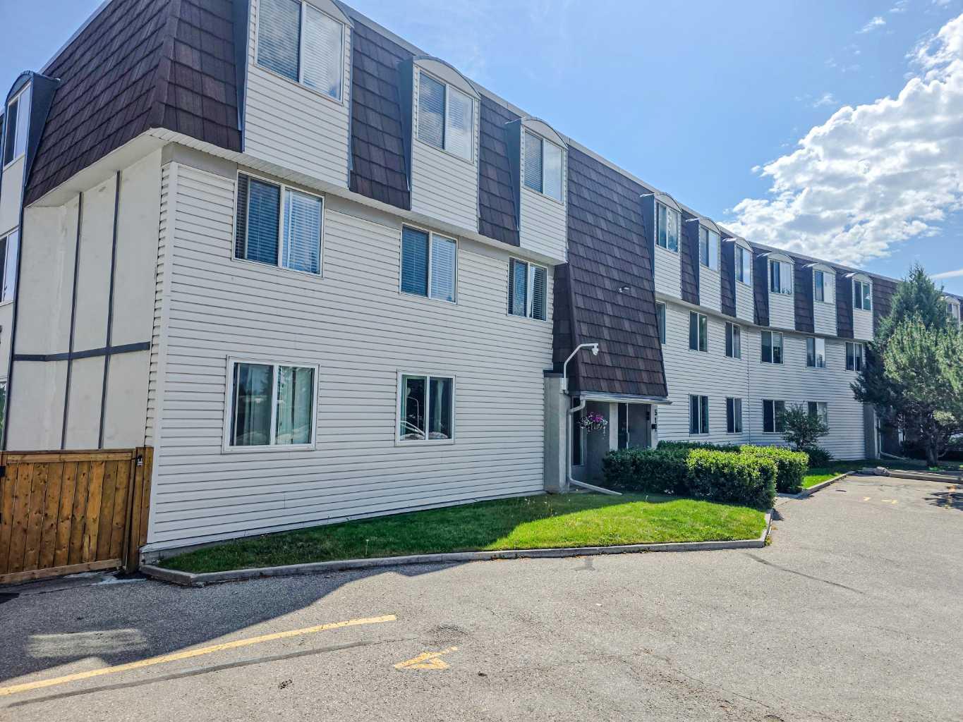 201, 512 Cedar Crescent SW, T3C 2Y8