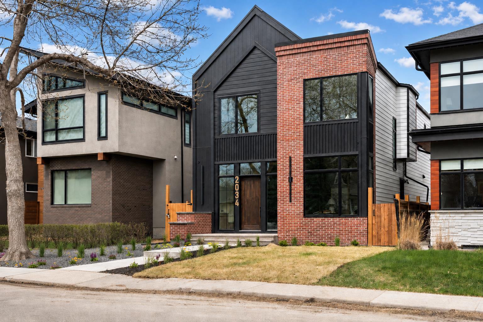 2034 49 Avenue SW, T2T 2V4