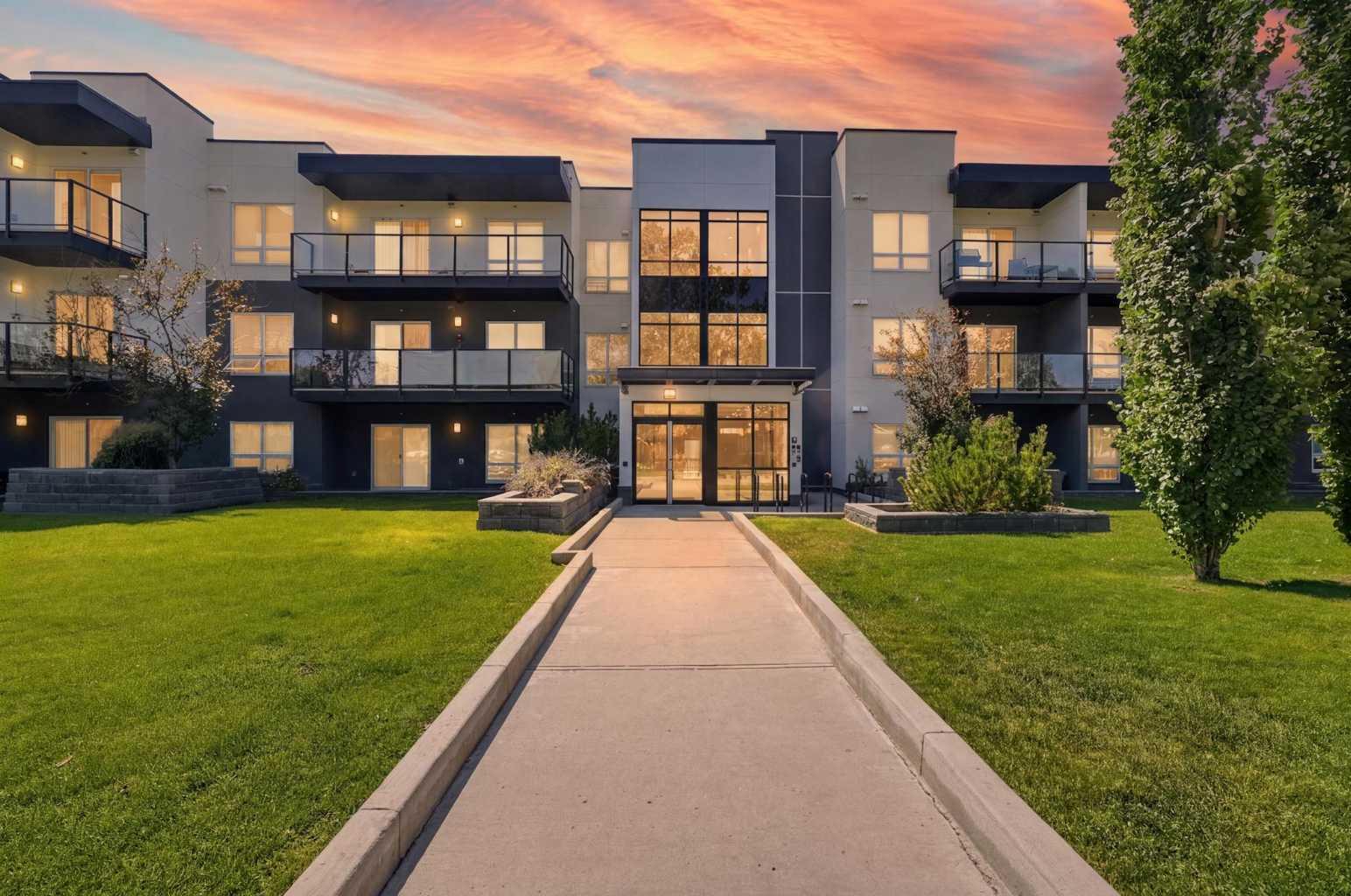 313, 15233 1 Street SE, T2X0X5