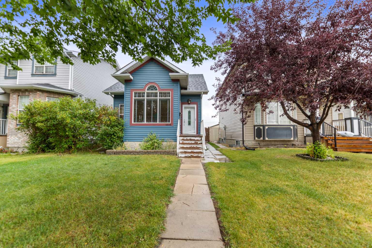 5036 Martin Crossing Drive NE, T3J4H8