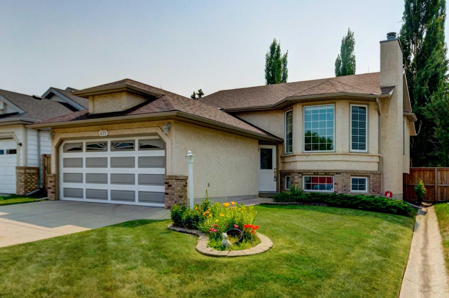 411 Shawinigan Drive SW, T2Y 3A2