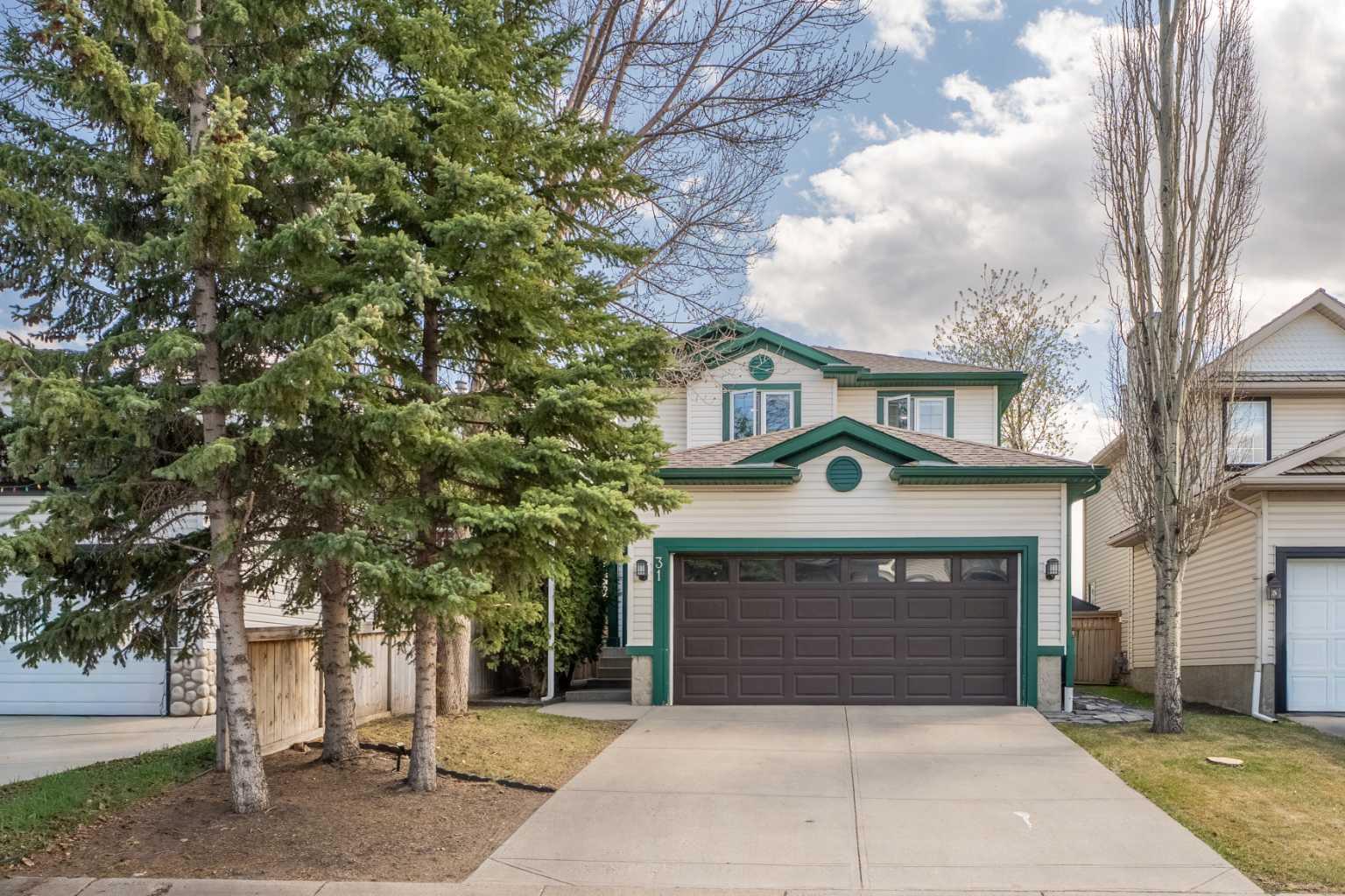 31 Mt Aberdeen Grove SE, T2Z 3N6