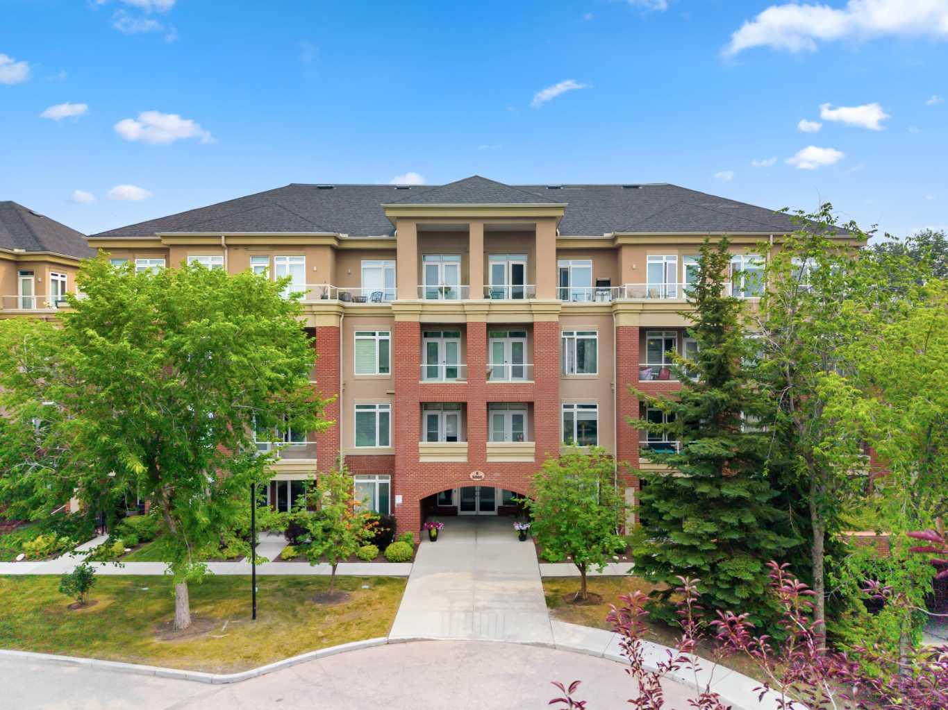 5208, 14 Hemlock Crescent SW, T3C 2Z1