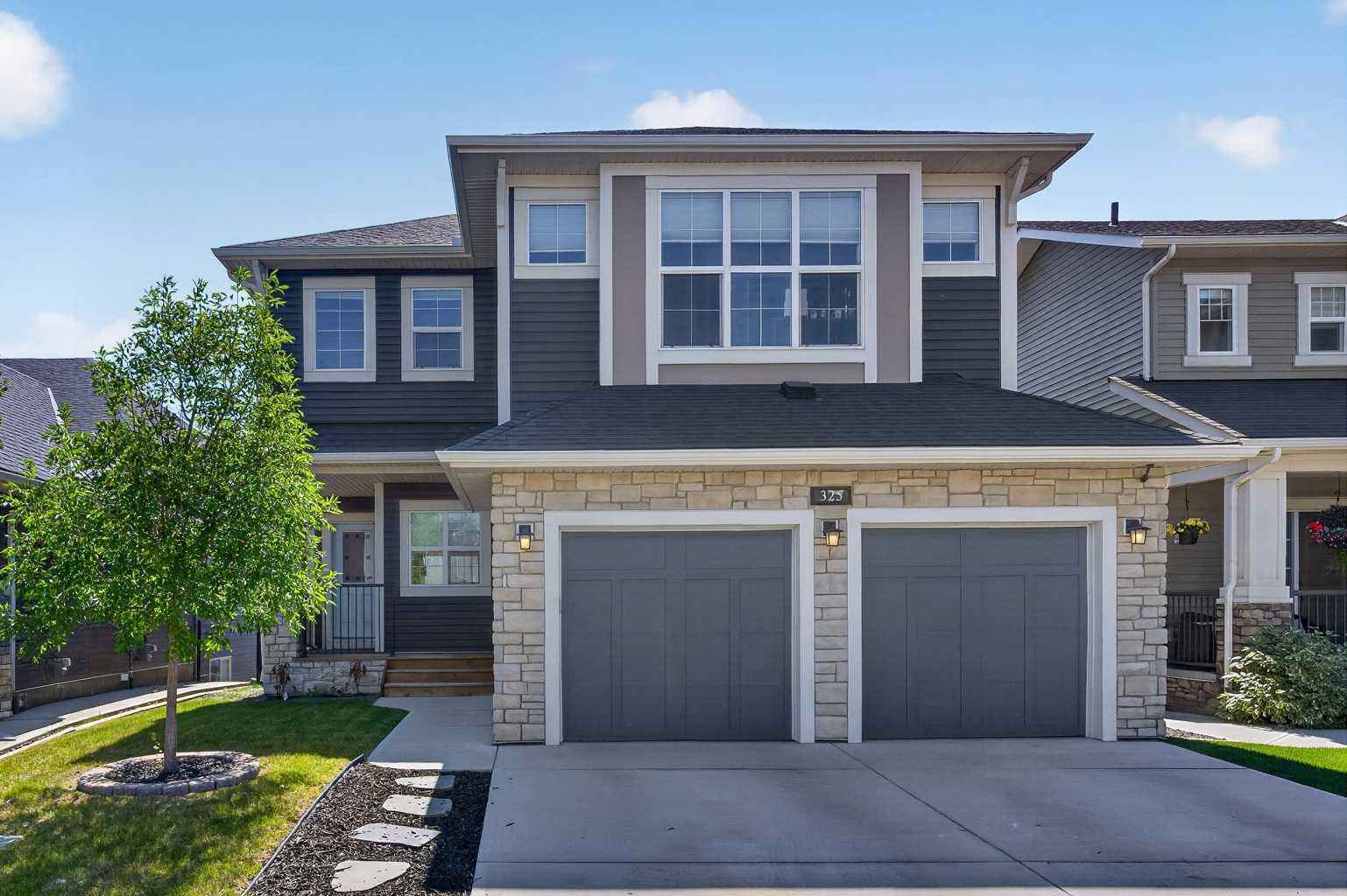 325 Bayside Crescent SW, T4B 4H1