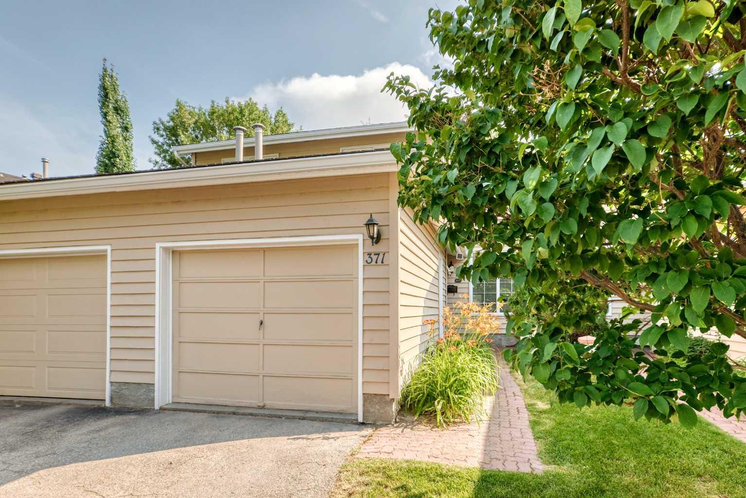 371 Point Mckay Gardens NW, T3B 5C1