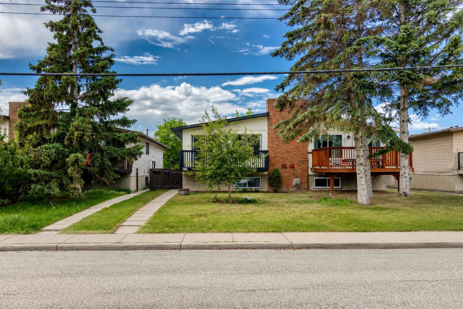 5233 17 Avenue NW, T3B 4N6