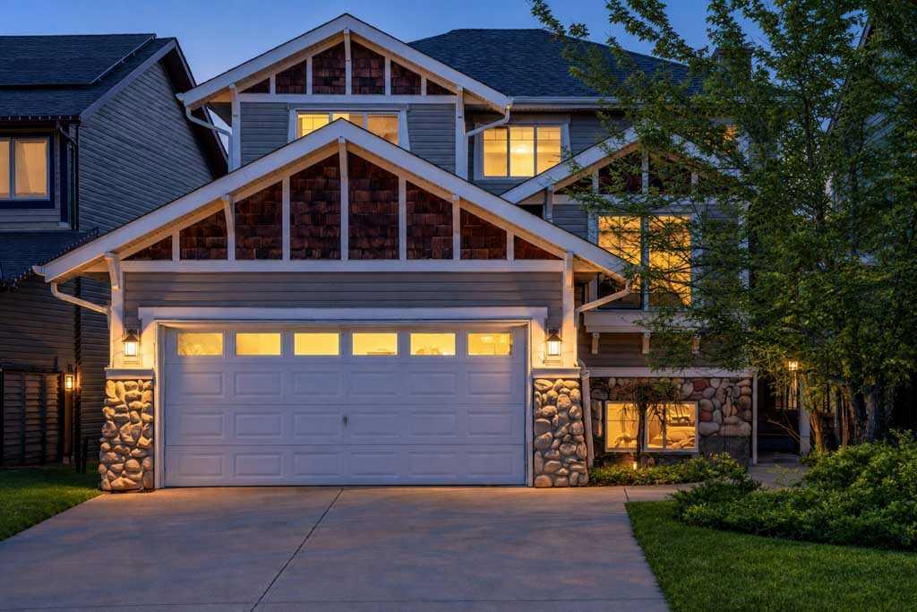 40 Cougar Ridge Heights SW, T3H 4X5