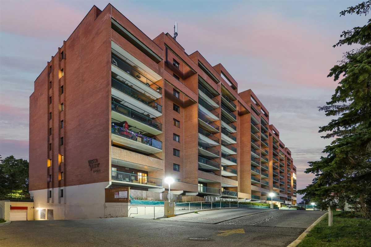 803, 5204 Dalton Drive NW, T3A 3H1