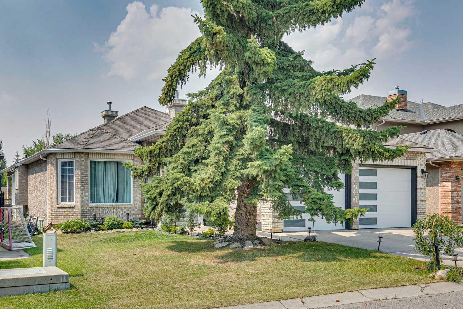 6991 Christie Briar Manor SW, T3H2R3